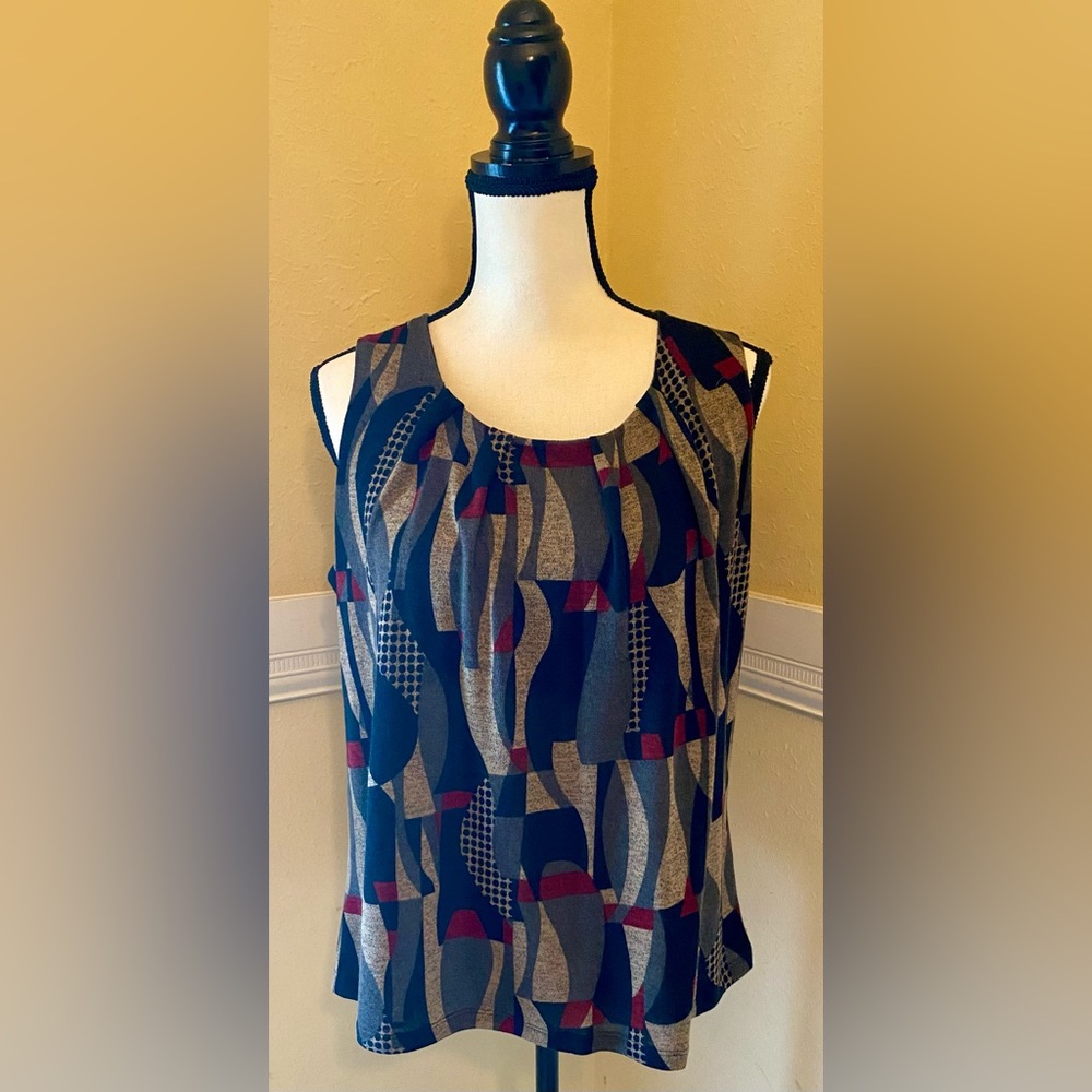GABRIELLA ROSSI Sleeveless Geometric Print Tank Top; Like new condition; XL.